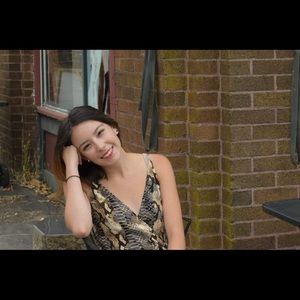 Meet your Posher, Christine